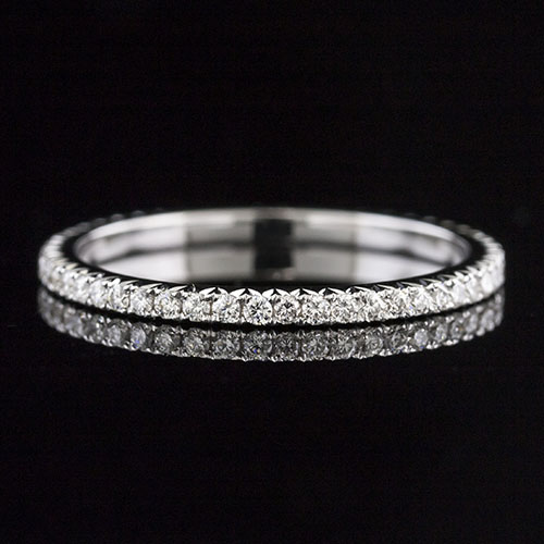 Ultra thin platinum wedding band top