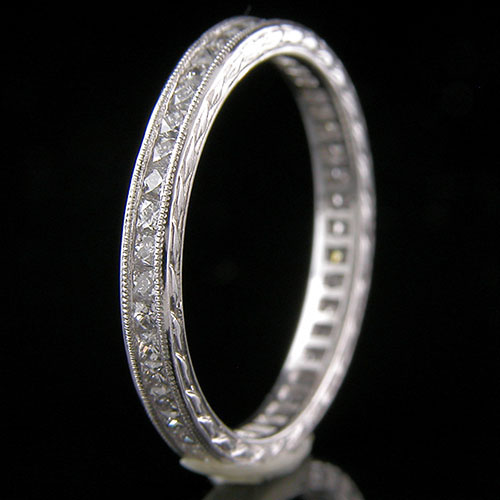 543-103 French cut diamond 2.2mm antique reproduction platinum band - Click Image to Close