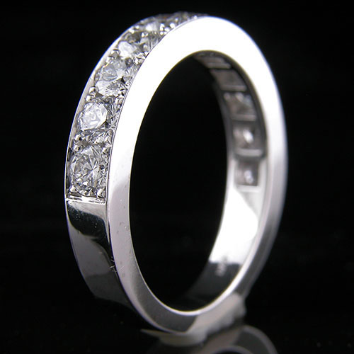 M105H-101P Pave set diamond platinum high polish half-stone tapered wedding band - Click Image to Close